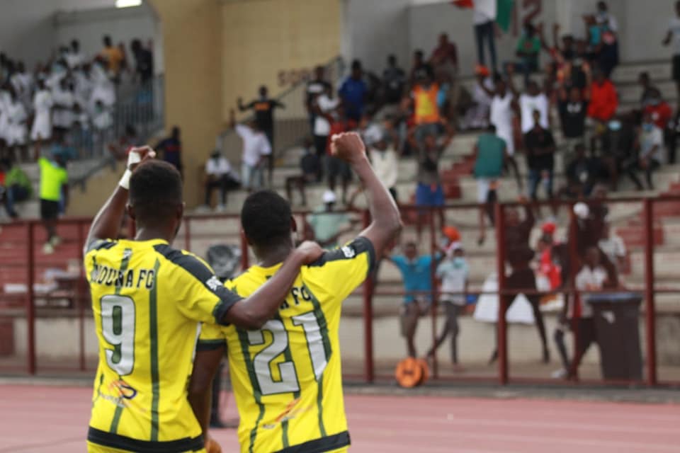 Journée 11 : l'ASEC Mimosas face à l'invincibilité du Racing Club d'Abidjan