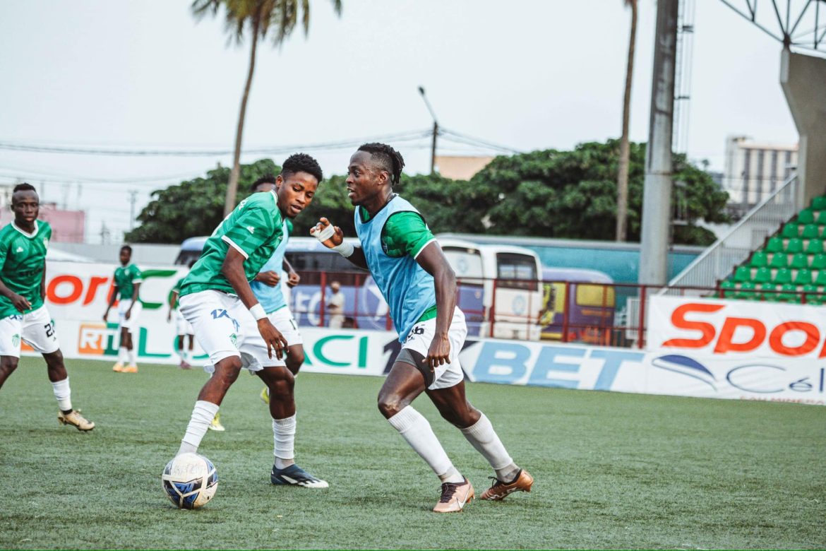 Stella Club – échauffement